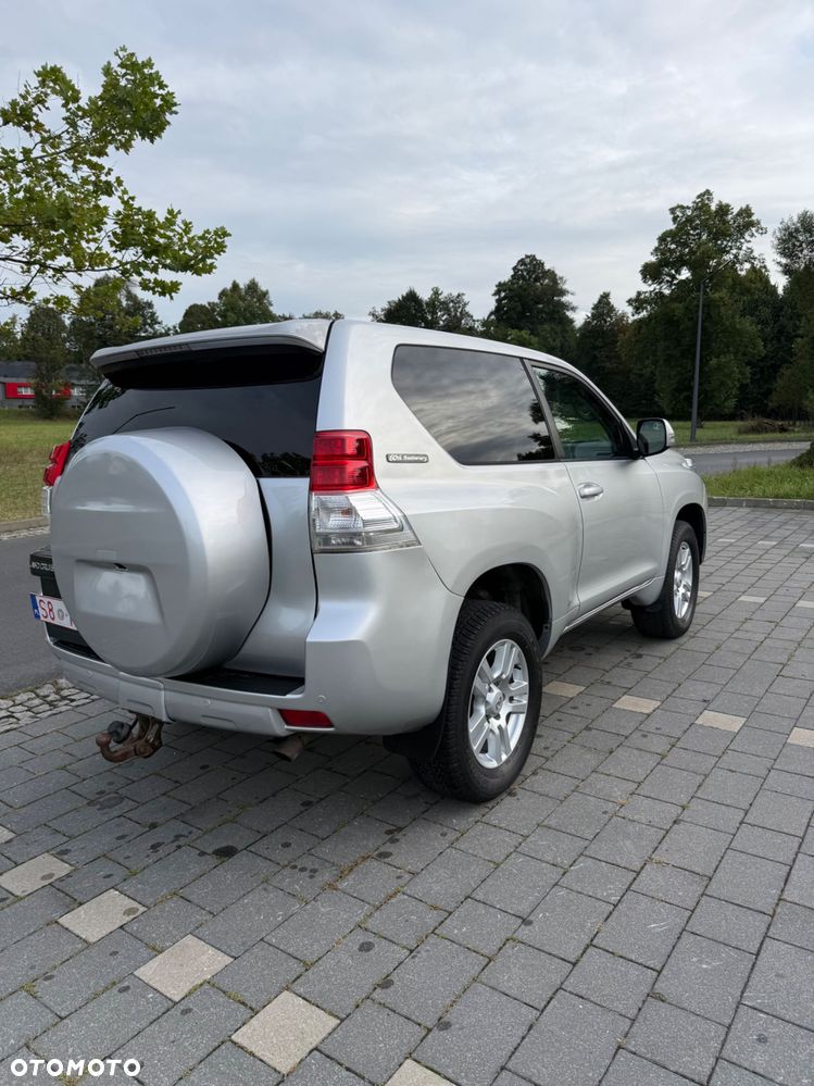 Toyota Land Cruiser - 3