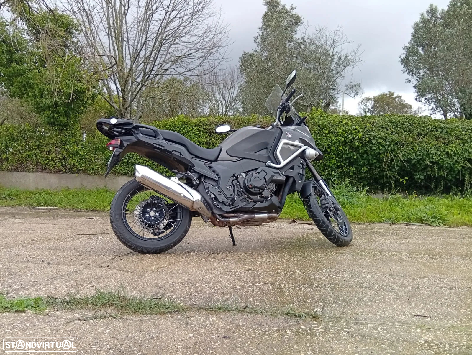 Honda VFR - 27