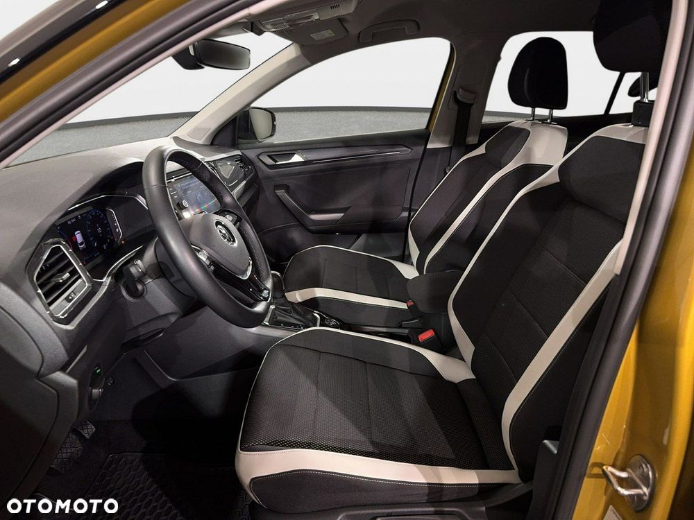 Volkswagen T-Roc - 12