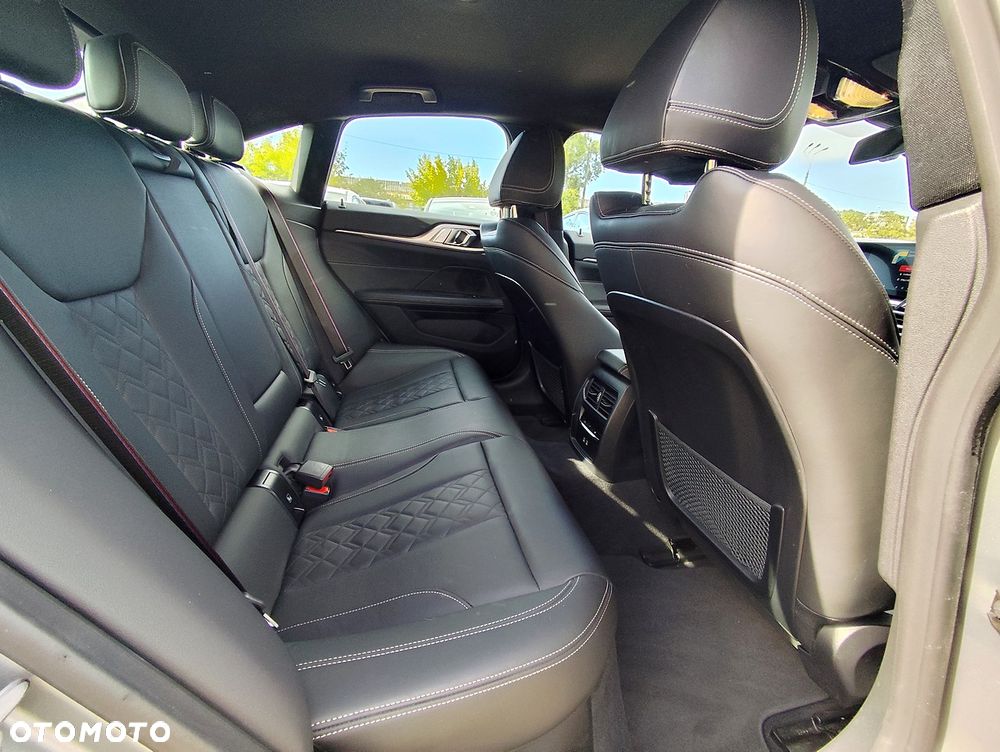 BMW i4 83.9kWh M50 xDrive - 9