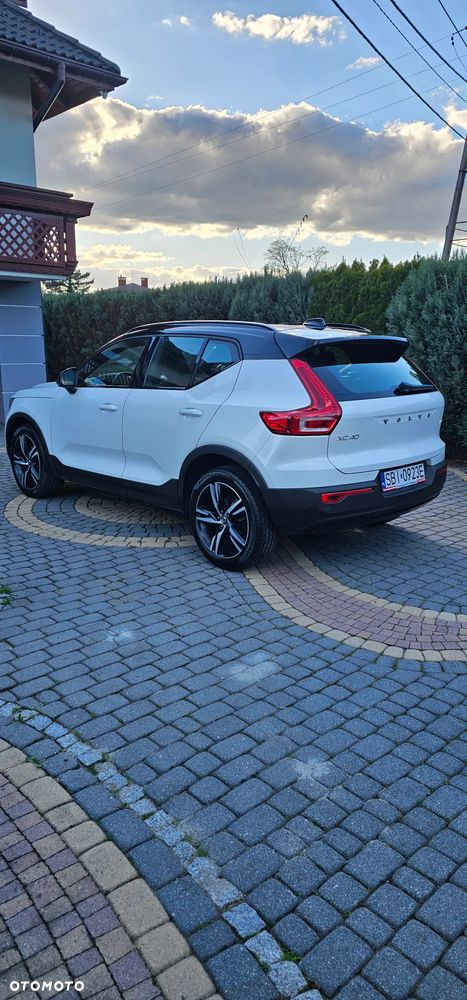 Volvo XC 40 T3 R-Design - 3