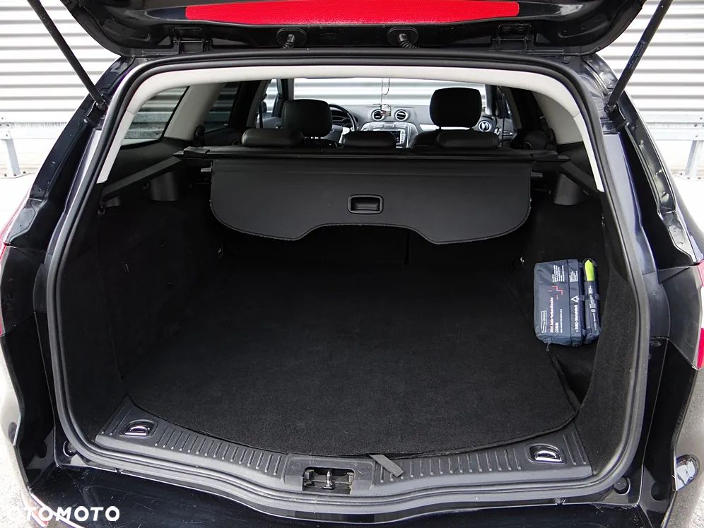 Ford Mondeo 2.2 TDCi Titanium - 37