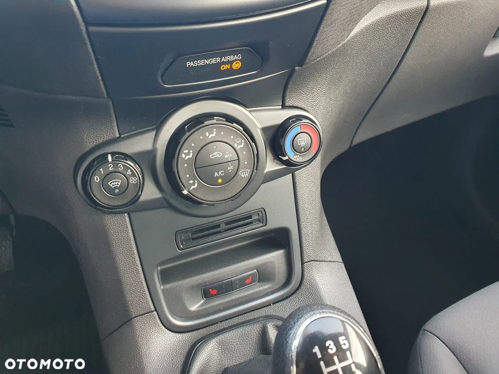 Ford Fiesta 1.0 Celebration - 14