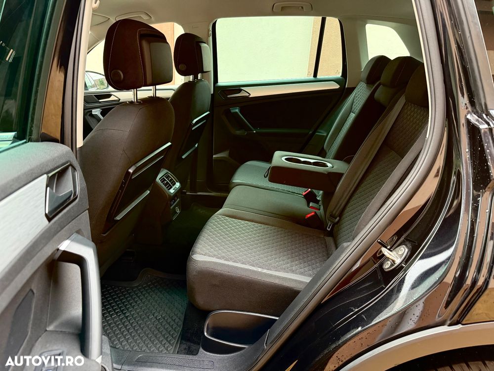 Volkswagen Tiguan - 22