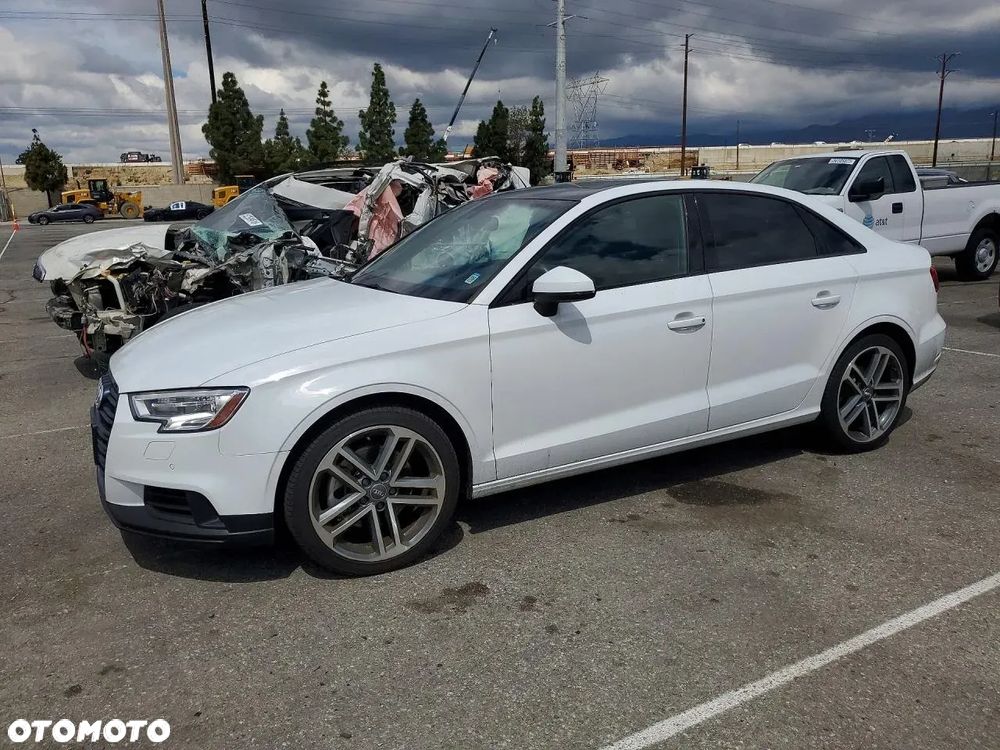 Audi A3 Limousine 40 TFSI Quattro Sport S tronic - 2