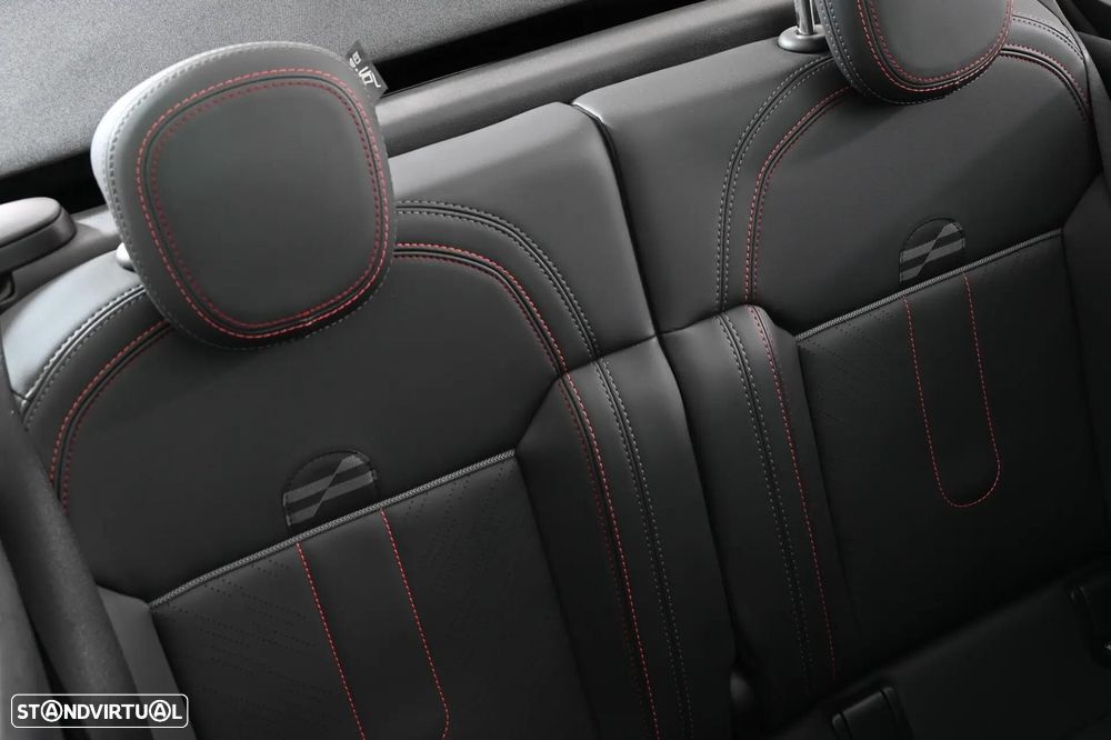 MINI Cabrio C JCW M - 38