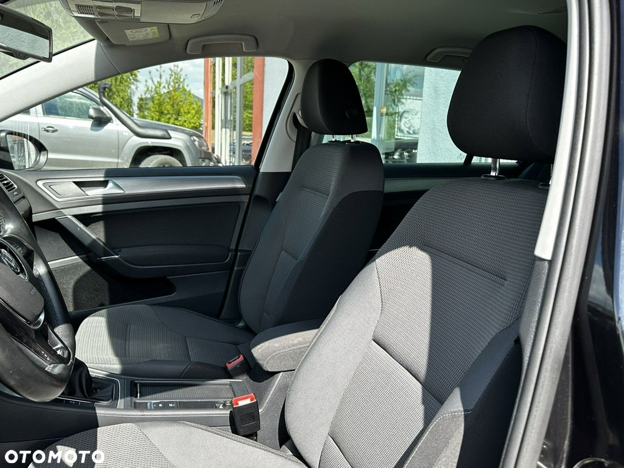 Volkswagen Golf VII 1.6 TDI BMT Comfortline - 18