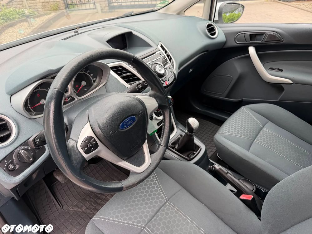 Ford Fiesta 1.25 Titanium - 7