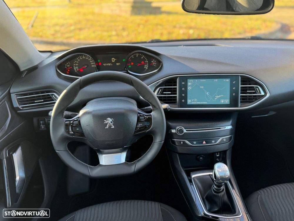 Peugeot 308 SW BlueHDi 120 Stop & Start Business-Line - 16