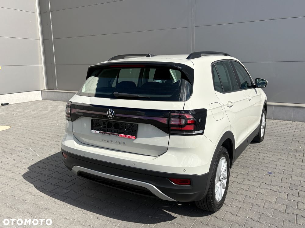 Volkswagen T-Cross - 14