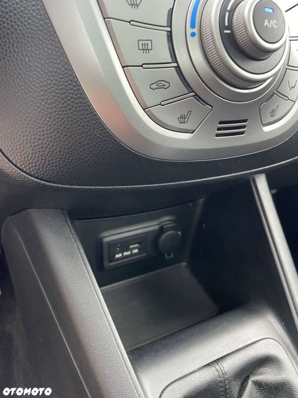 Hyundai ix20 - 18