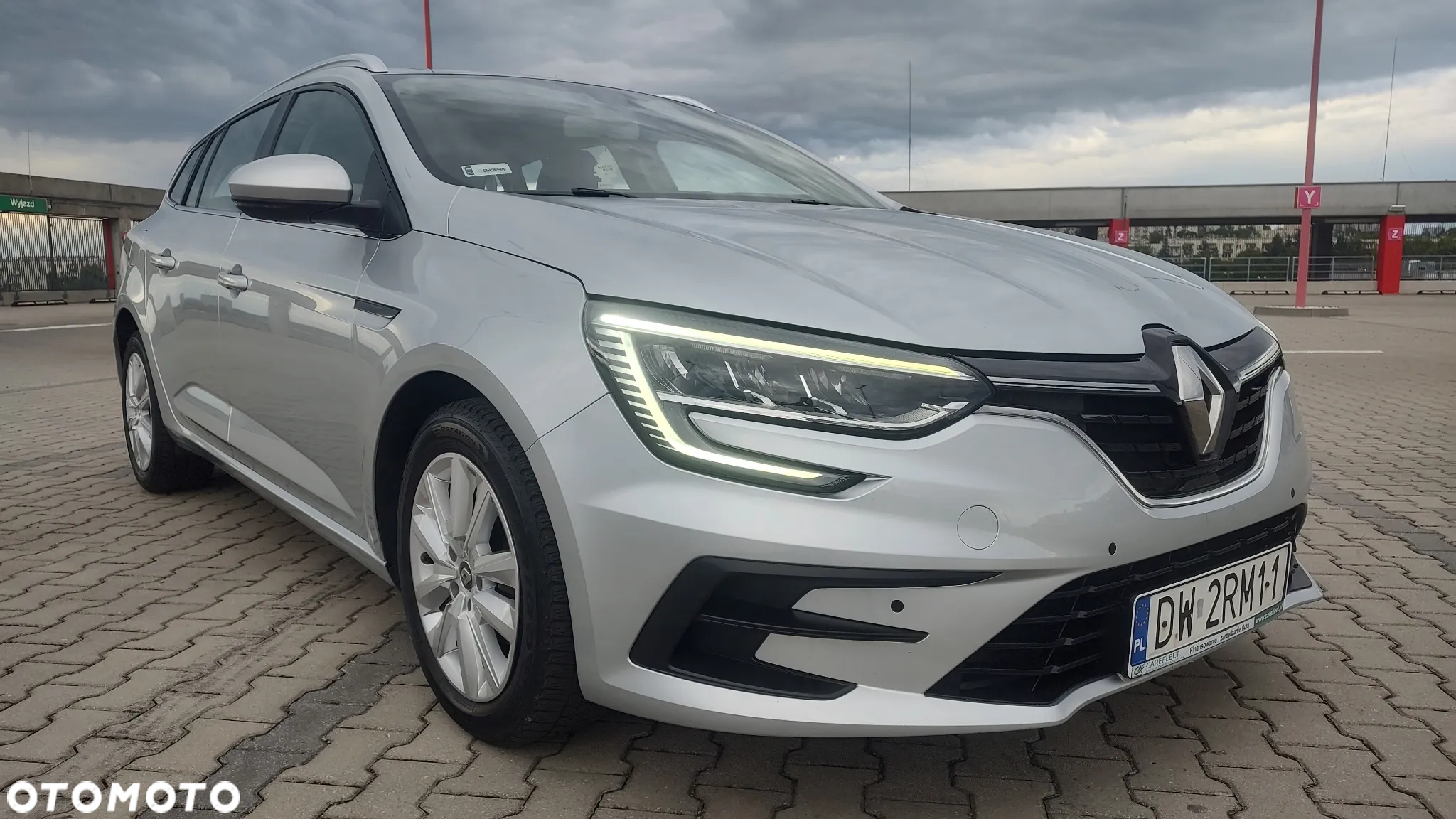Renault Megane 1.3 TCe FAP Zen - 17