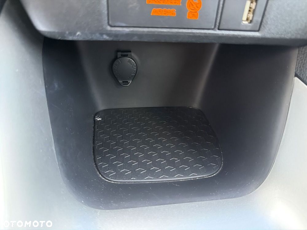 Toyota Yaris Hybrid 1.5 Comfort - 21