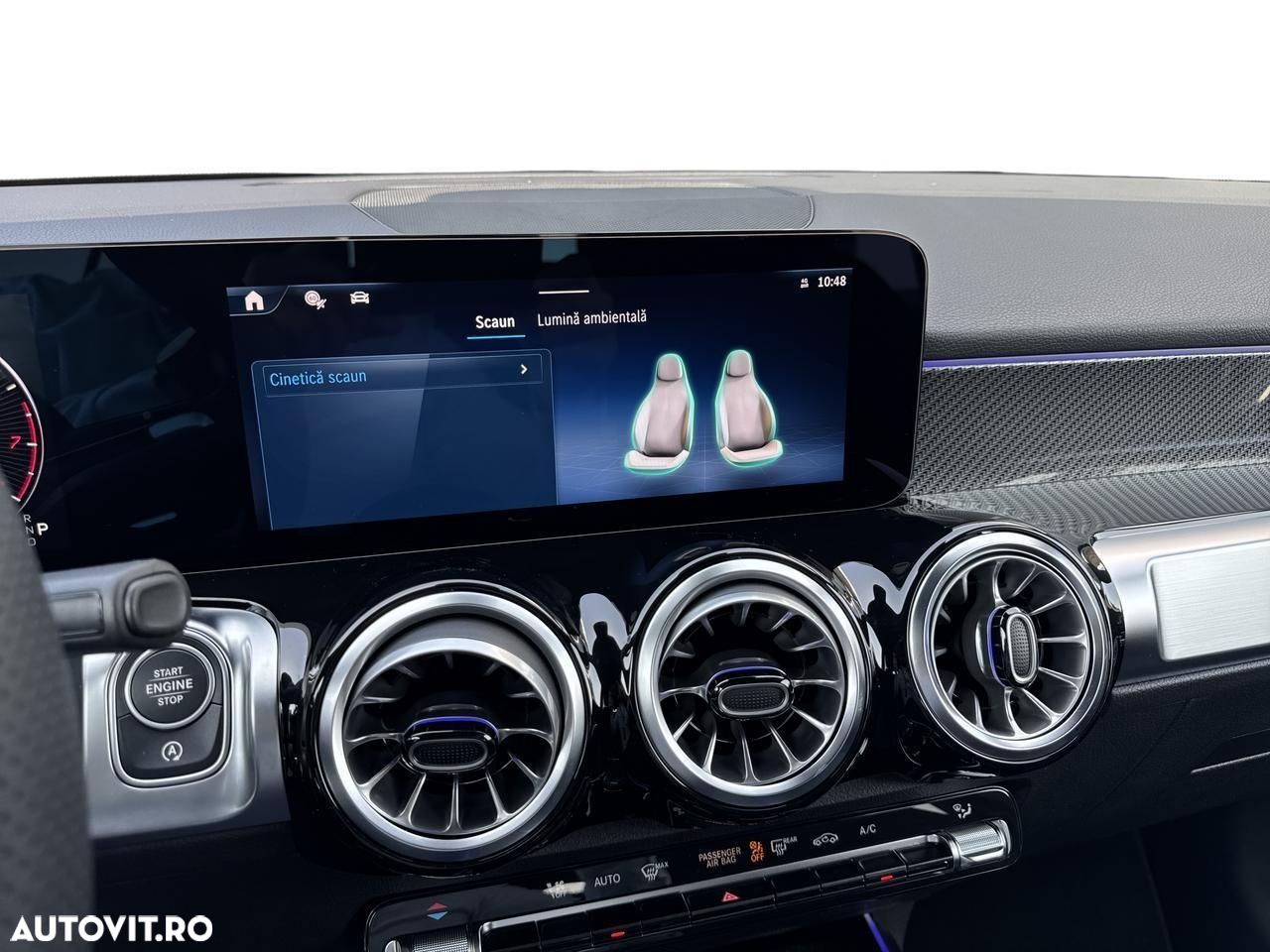 Mercedes-Benz GLB - 17