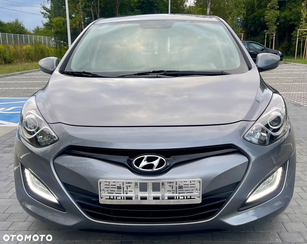Hyundai i30 1.6 CRDI Trend - 4