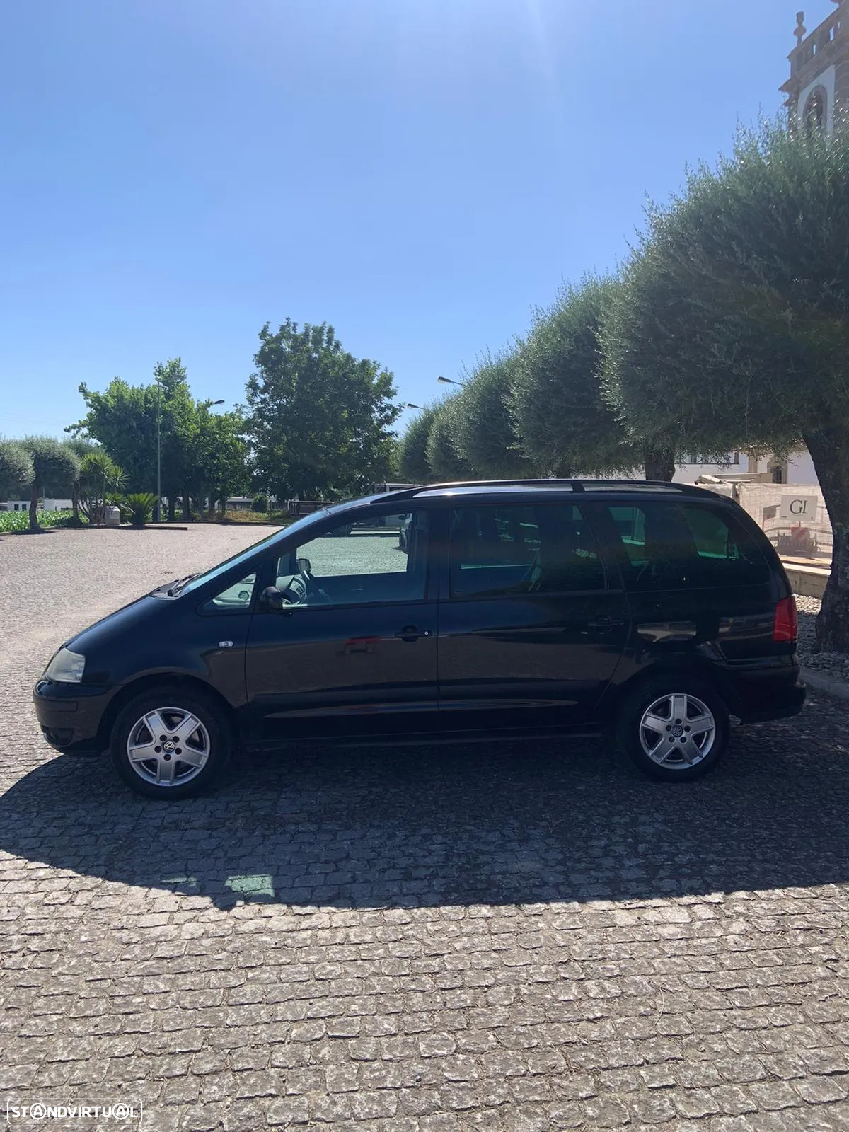 VW Sharan 1.9 TDi Confortline - 4