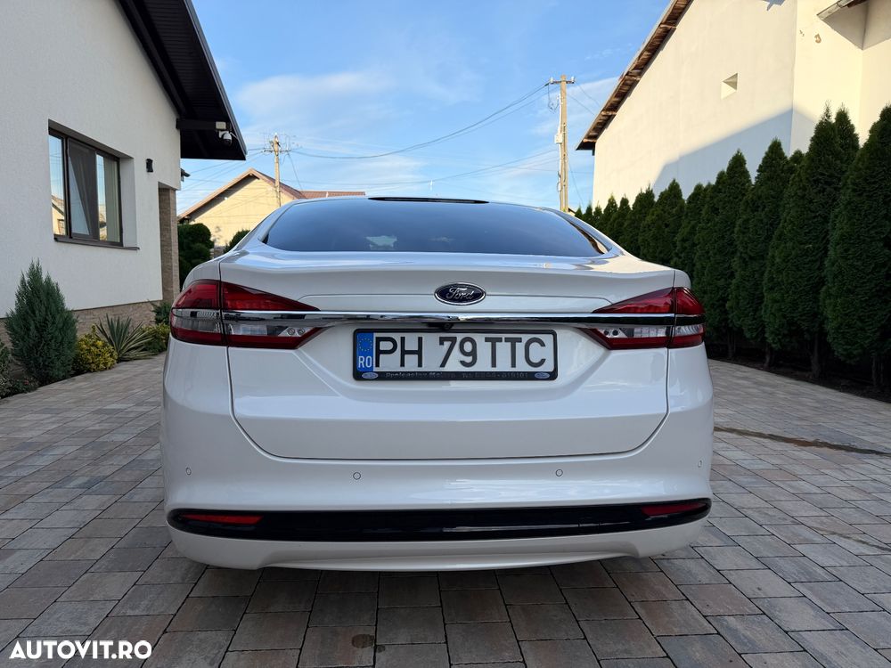 Ford Mondeo 2.0 HEV Titanium - 3