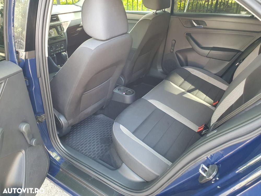 Skoda RAPID 1.2 TSI Active - 7
