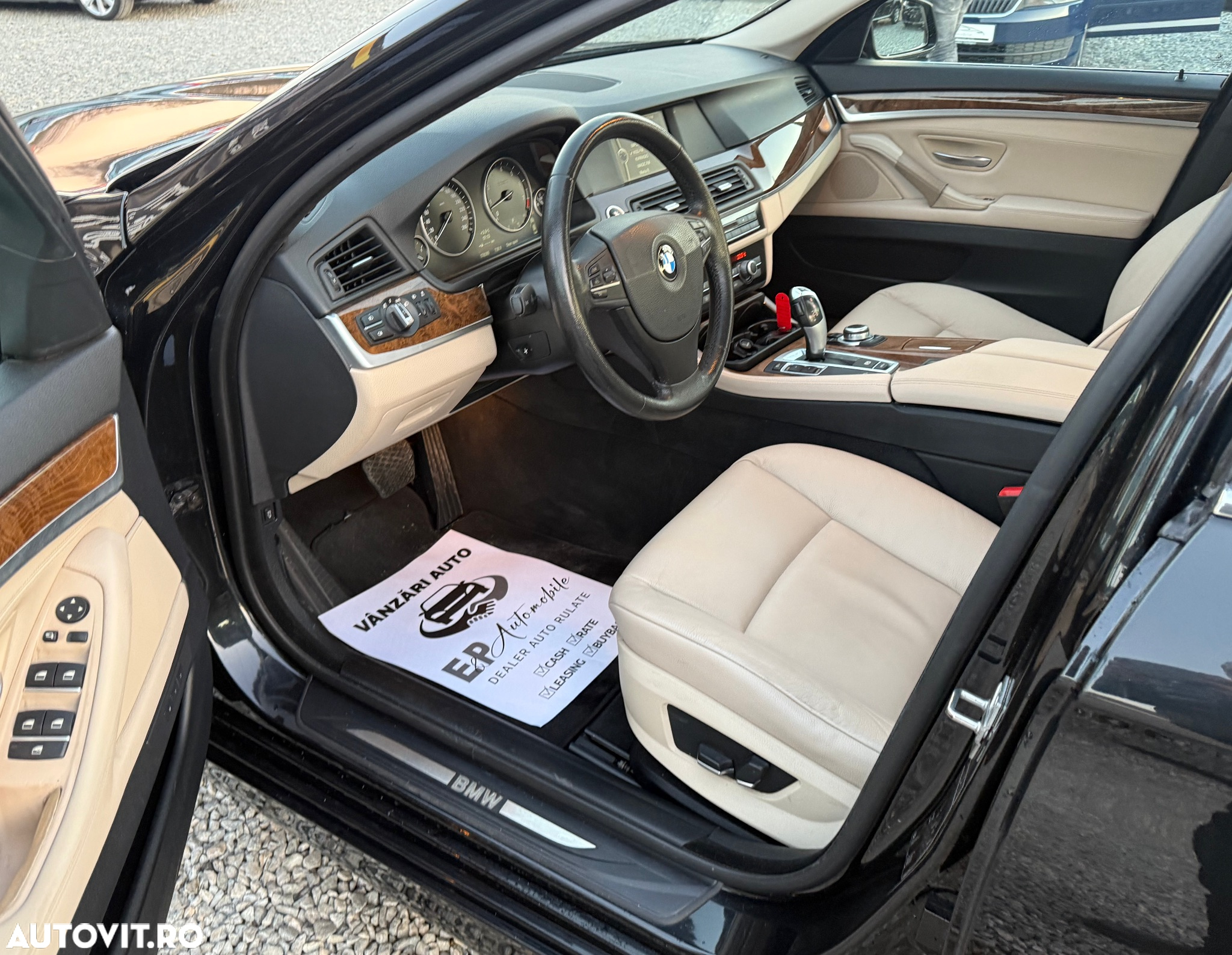 BMW Seria 5 520i Aut. Modern Line - 19