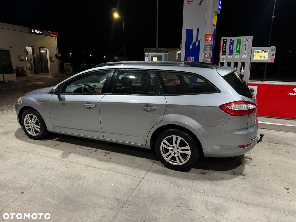 Ford Mondeo 2.0 Champions Edition - 30