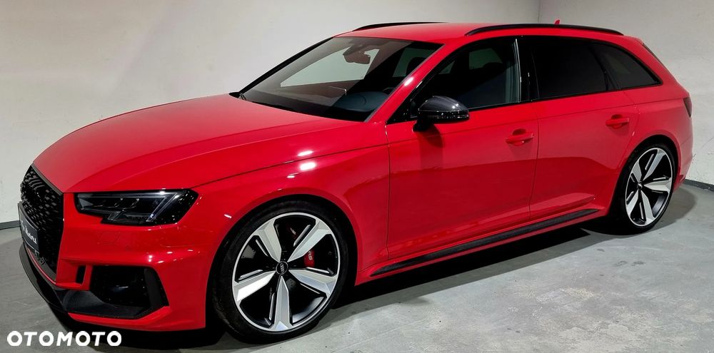 Audi RS4 Avant - 2