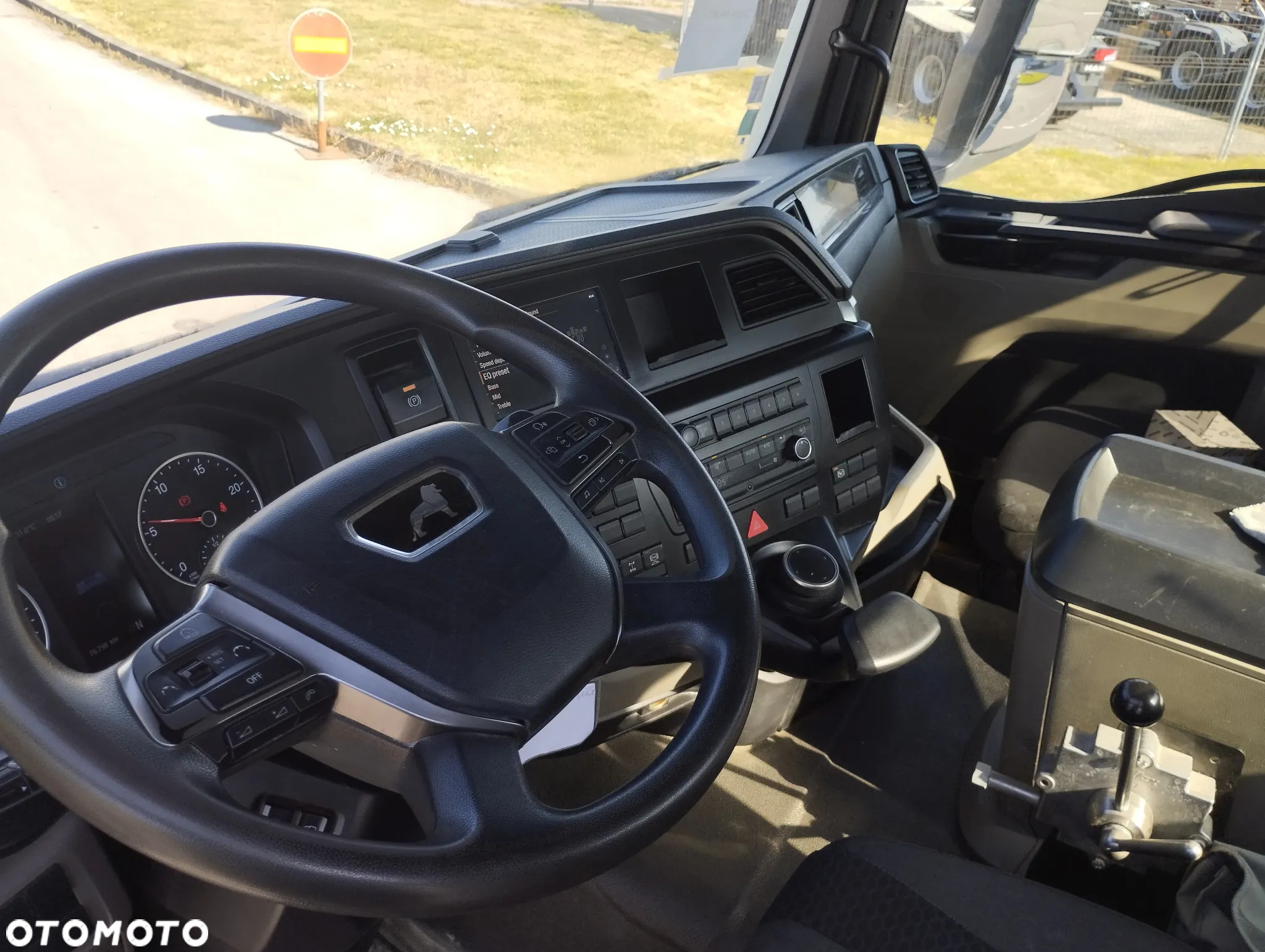 MAN TGS 32.430 8X4 BB CH - 9