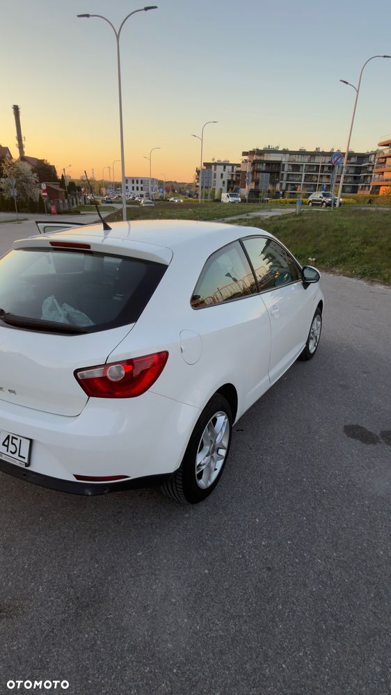 Seat Ibiza SC 1.4 16V Style - 6