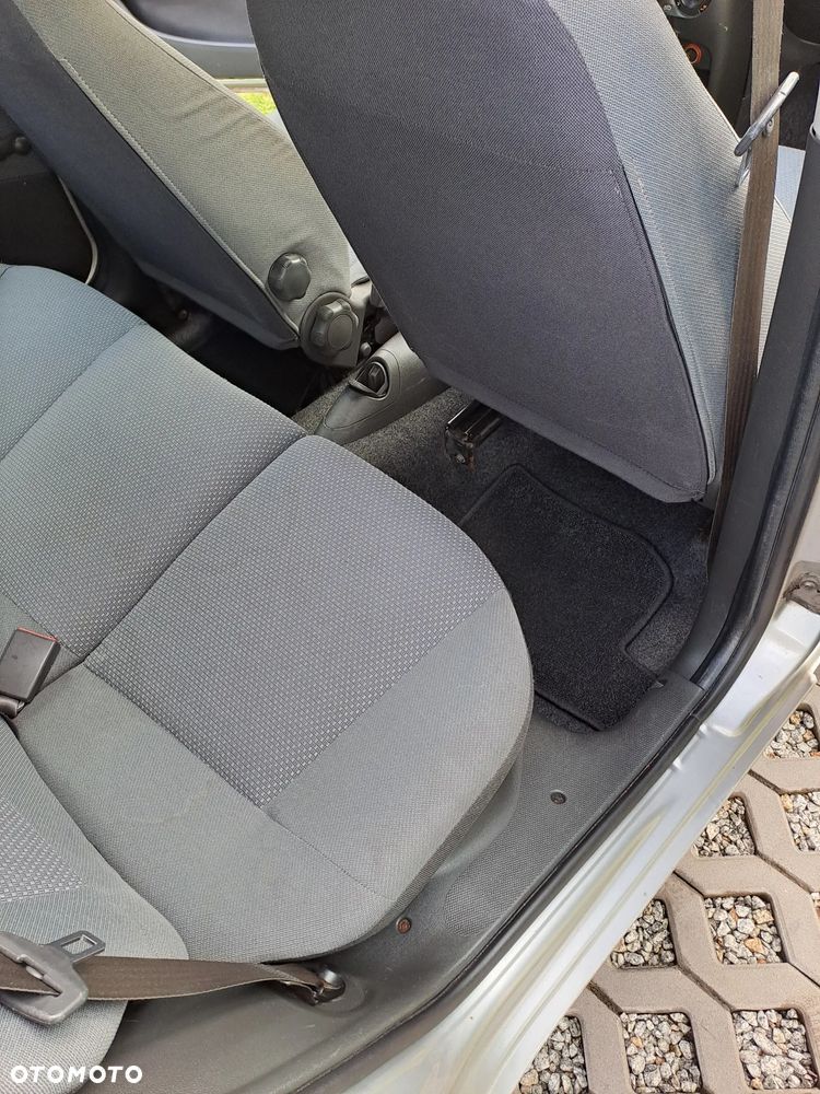 Fiat Punto - 9