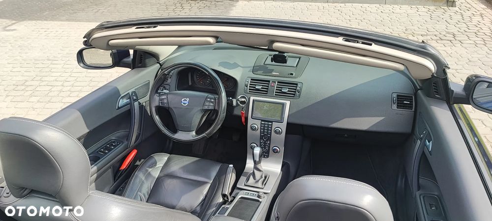 Volvo C70 2.0D Summum - 9