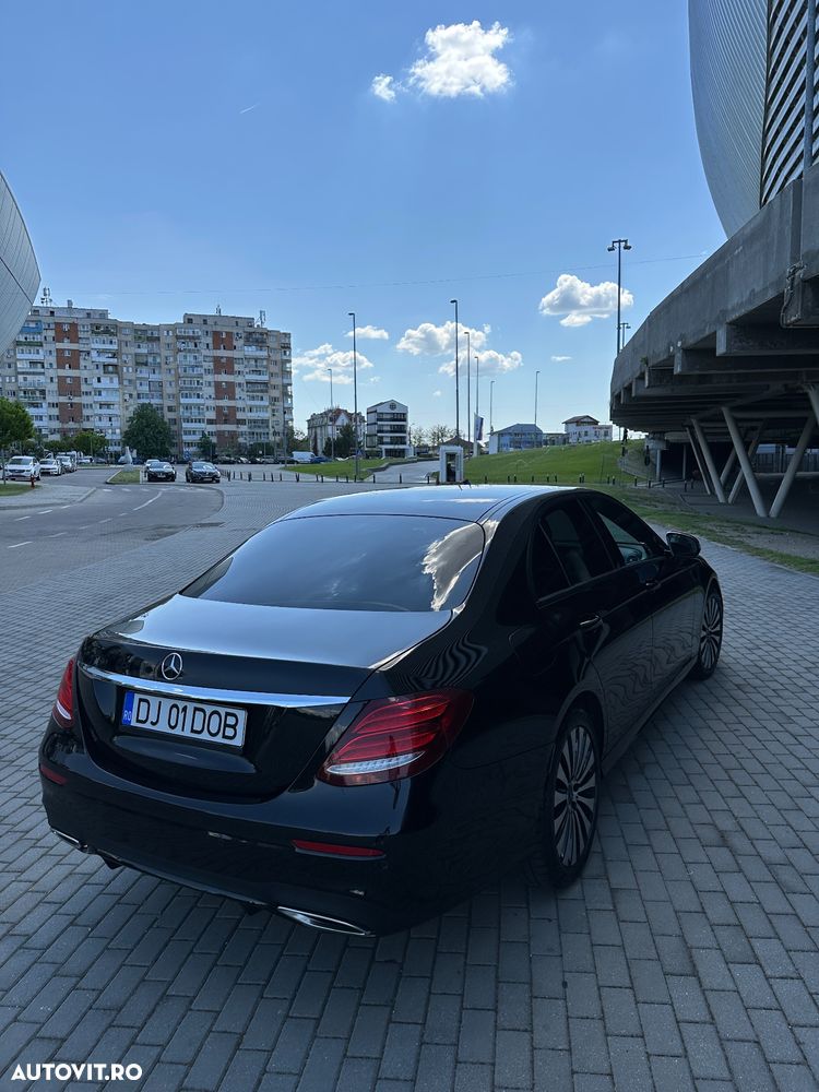 Mercedes-Benz E 200 4MATIC Aut. - 7