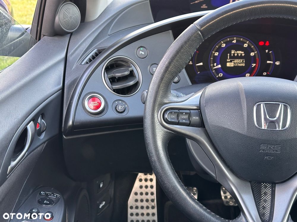 Honda Civic 1.4 i-VTEC Comfort - 18