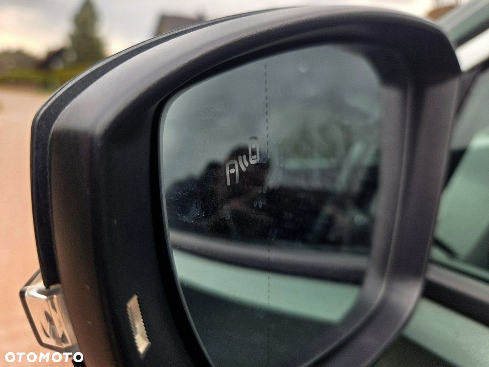 Volkswagen T-Roc 1.5 TSI Style DSG - 16