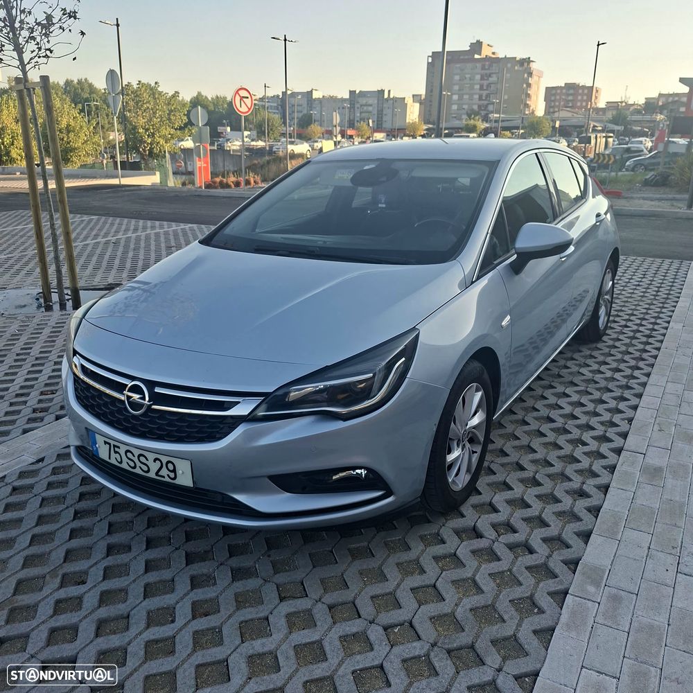 Opel Astra 1.6 CDTI Innovation S/S - 2