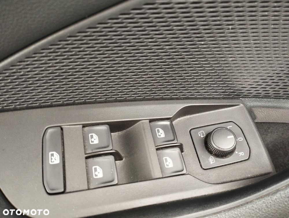 Skoda Octavia 2.0 TDI Style DSG - 9