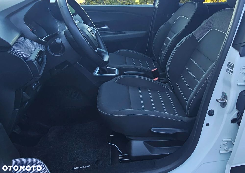 Dacia Jogger TCe 110 Extreme+ - 29