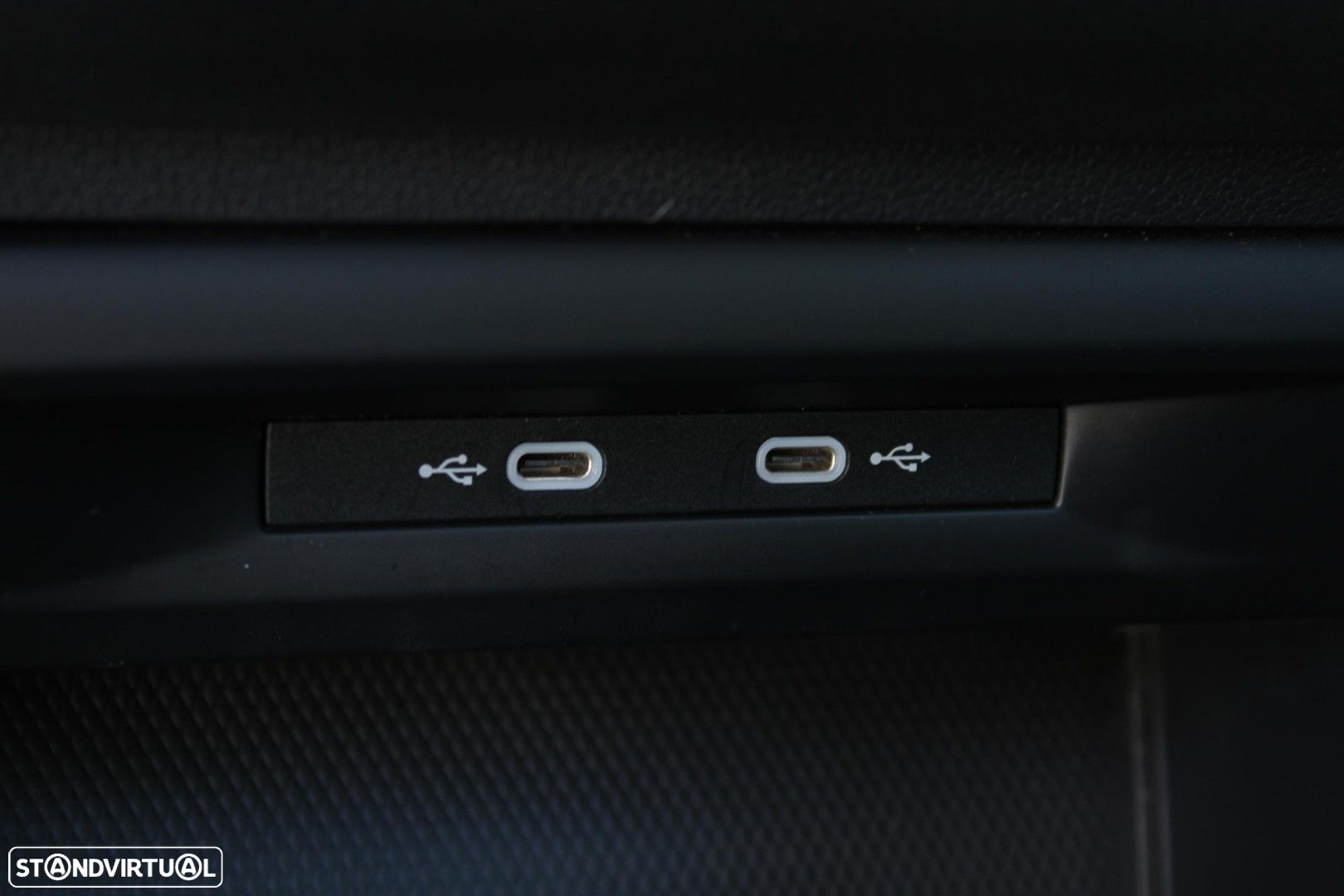 VW Golf Variant 1.5 eTSI Life DSG - 28