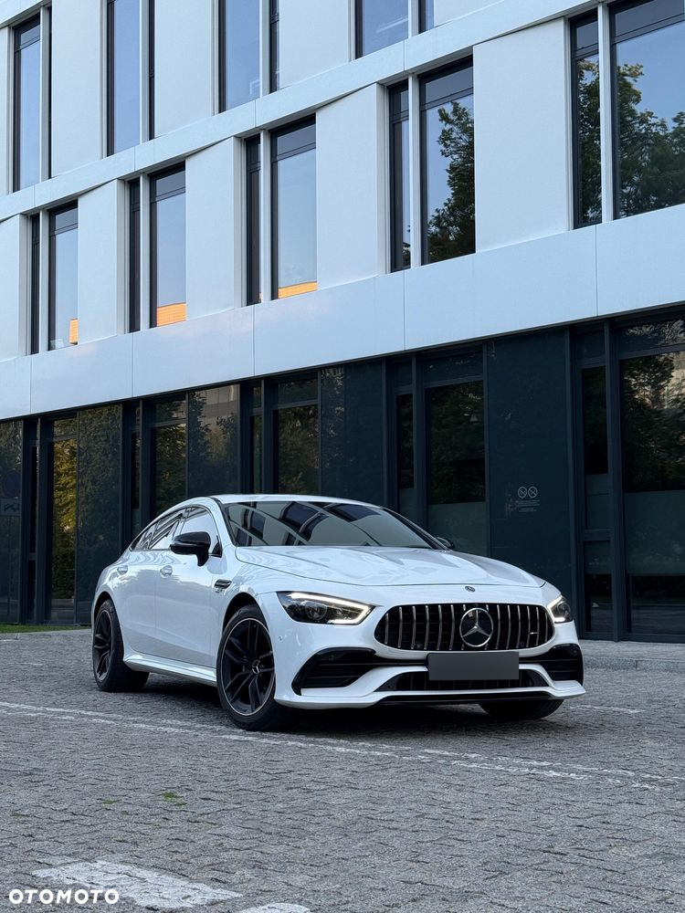 Mercedes-Benz AMG GT 53 4Matic+ Coupe Speedshift TCT 9G - 17