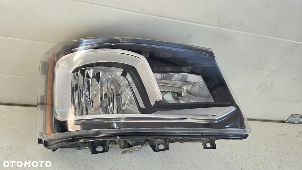 Lampa przednia reflektor full led Scania 2655849 - 1