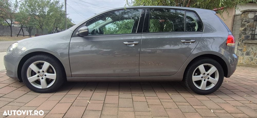 Volkswagen Golf - 12