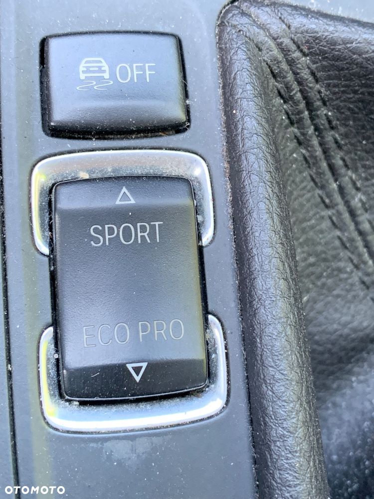BMW Seria 1 116i Sport Line - 32