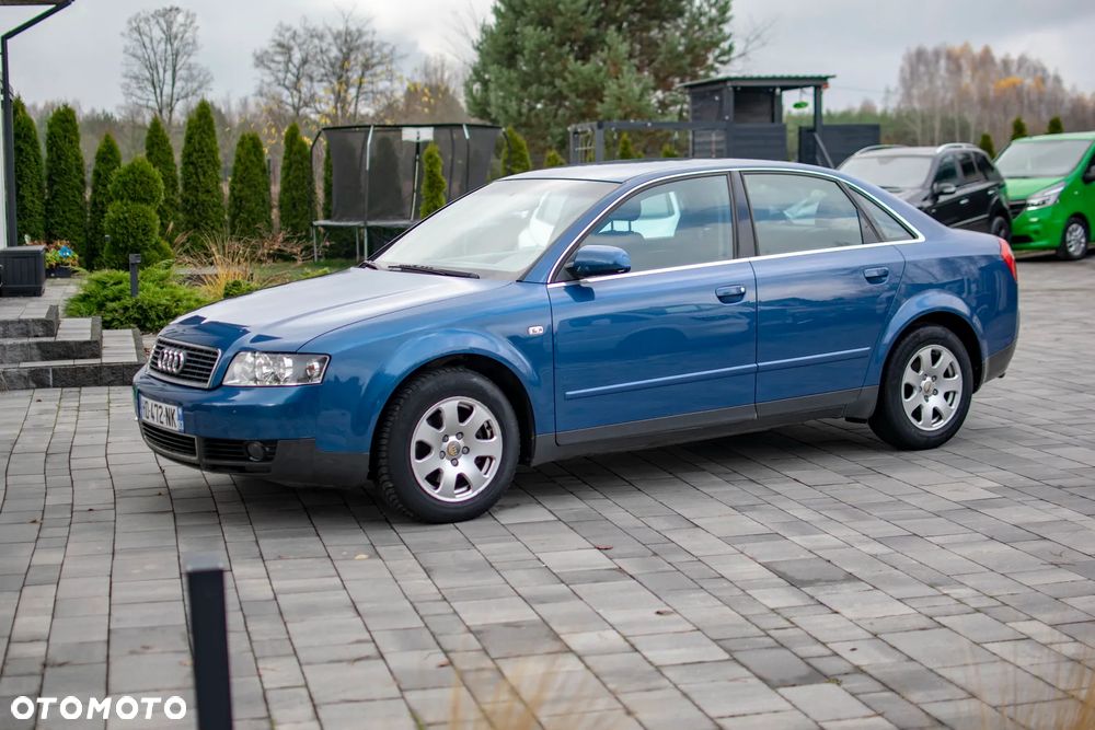 Audi A4 Avant - 30
