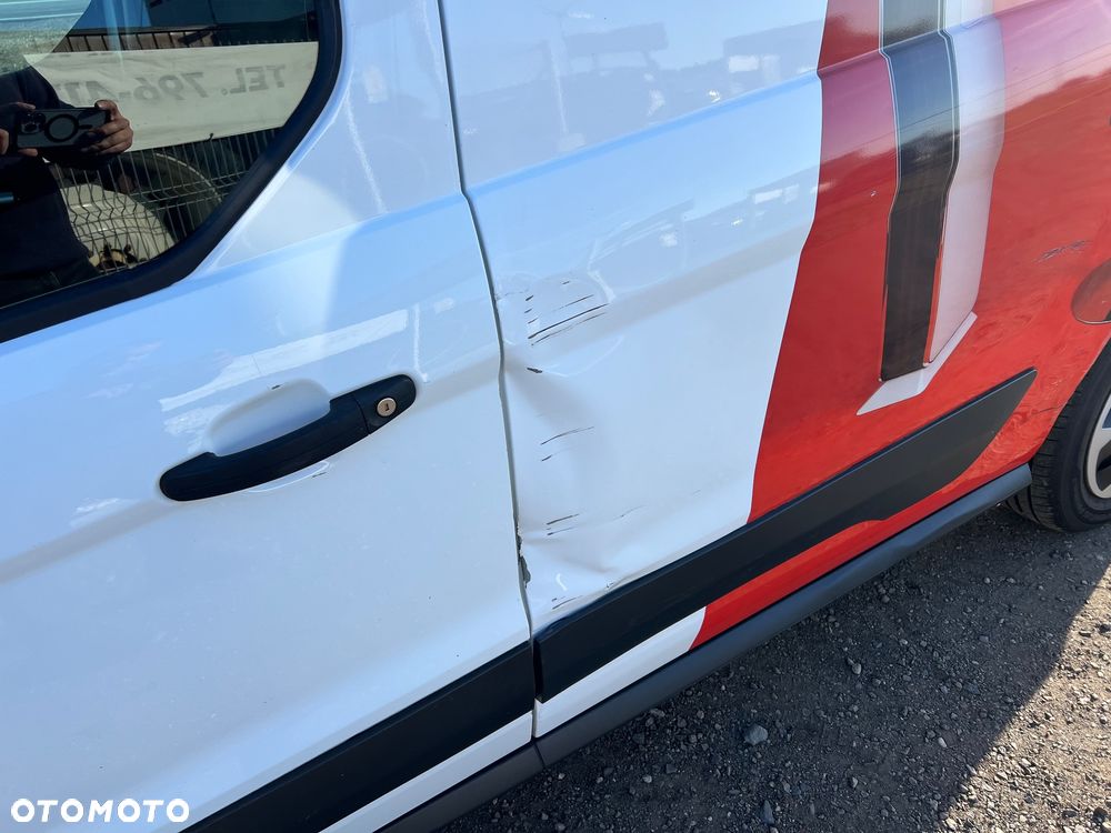 Ford Transit Connect - 7