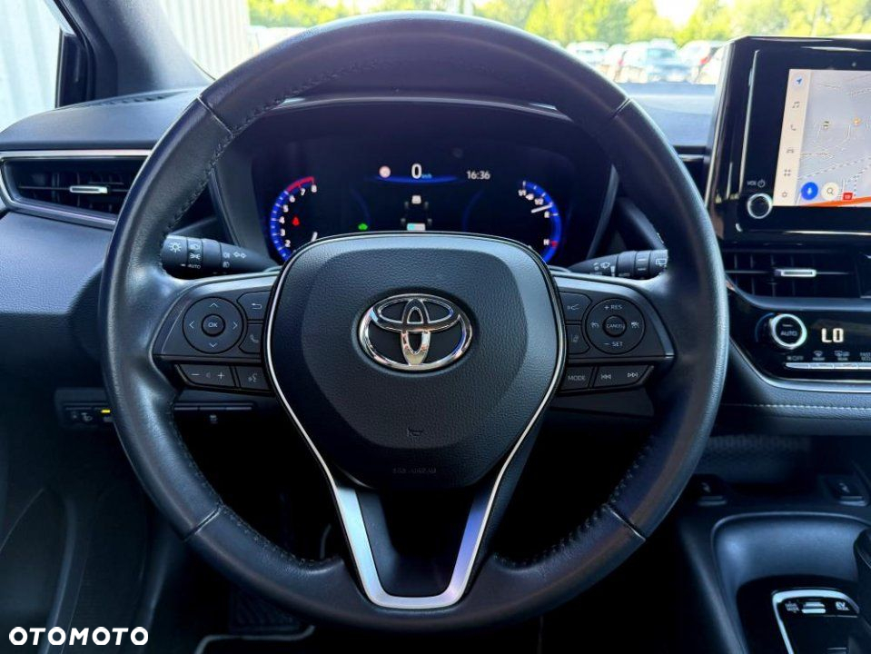 Toyota Corolla - 12