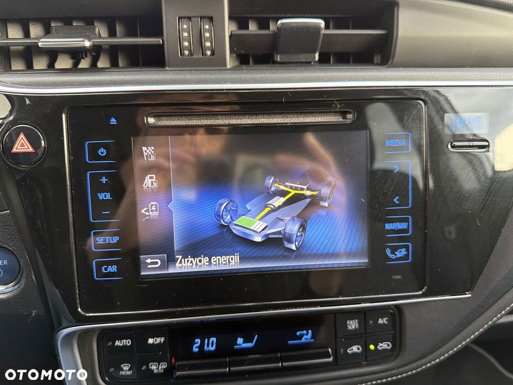 Toyota Auris - 21