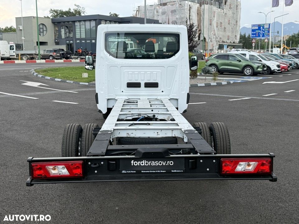 Ford Transit - 5