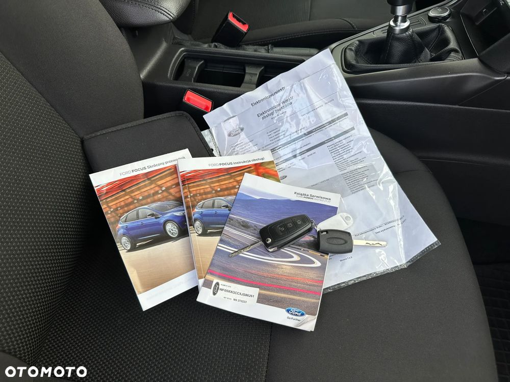 Ford Focus 1.5 EcoBlue STart-Stopp-System TITANIUM - 27