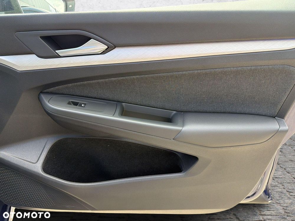 Volkswagen Golf Variant - 33