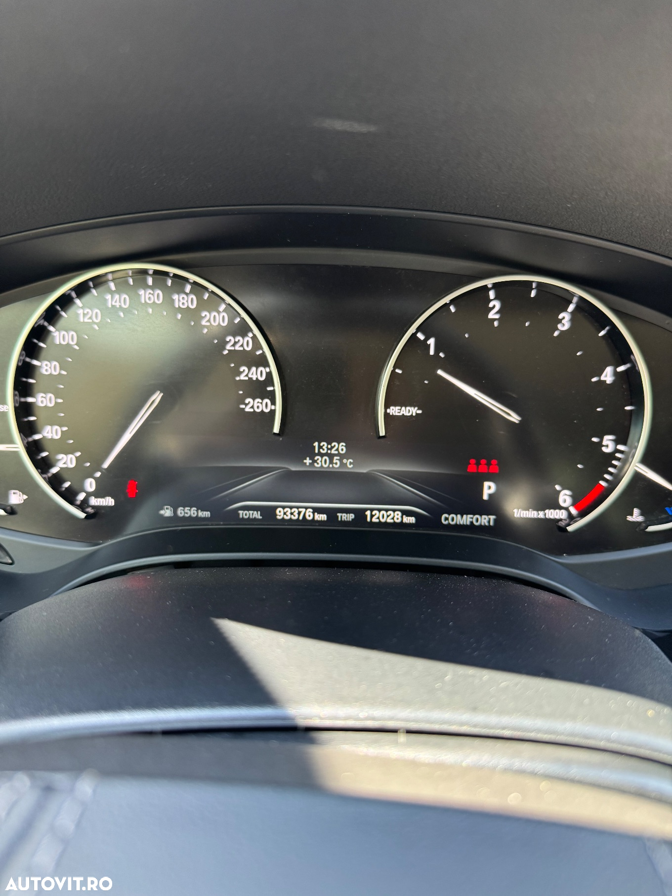 BMW Seria 5 520d AT - 12