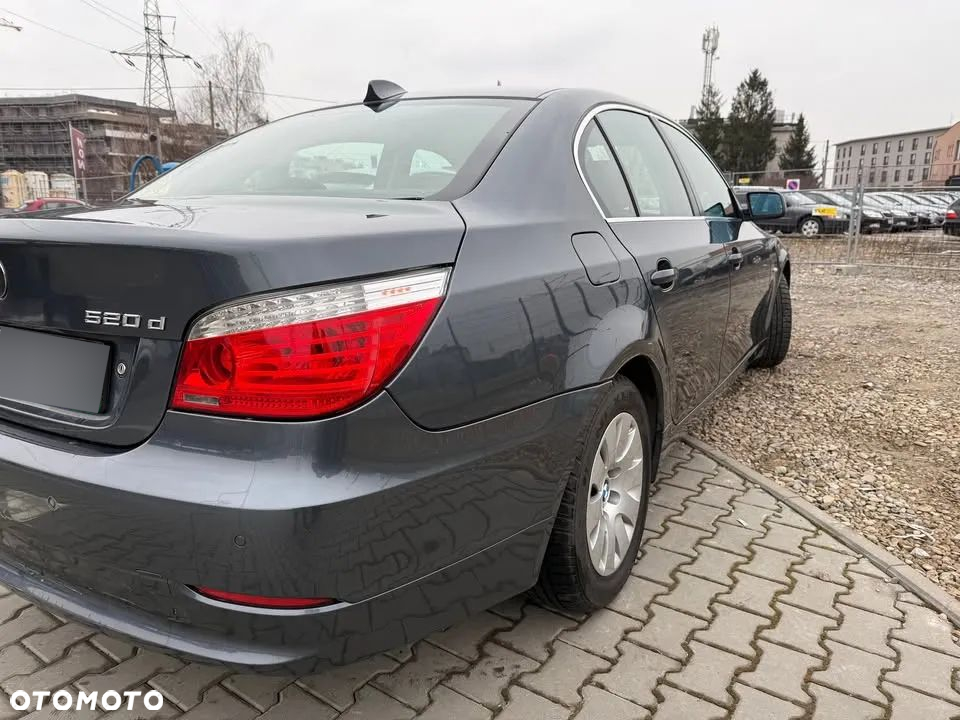 BMW Seria 5 - 16