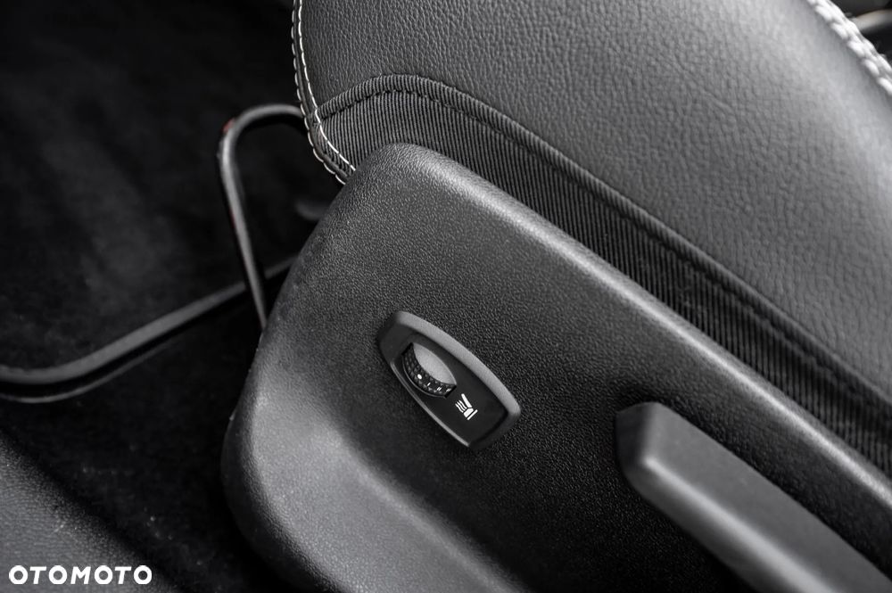 Renault Megane Grandtour TCe 130 Dynamique - 25